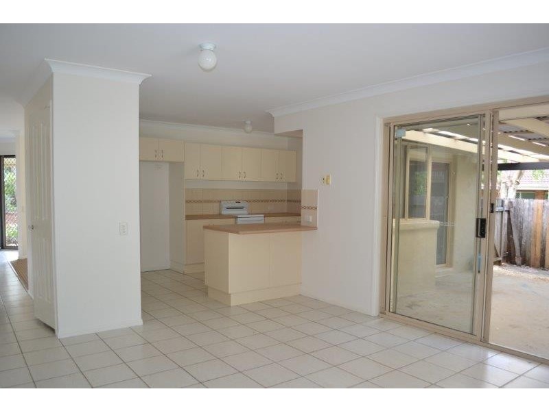 81 Rajah Road, Ocean Shores NSW 2483