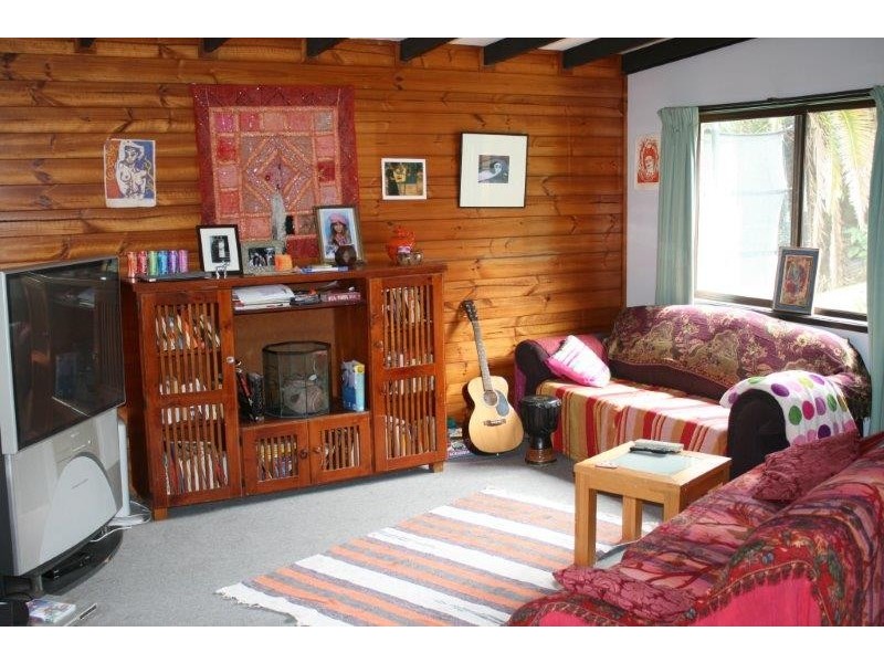 2 Oba Place, Ocean Shores NSW 2483