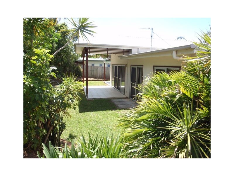 1/46 Rajah Road, Ocean Shores NSW 2483