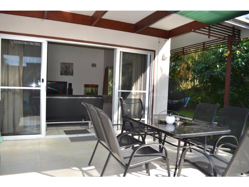 1/46 Rajah Road, Ocean Shores NSW 2483