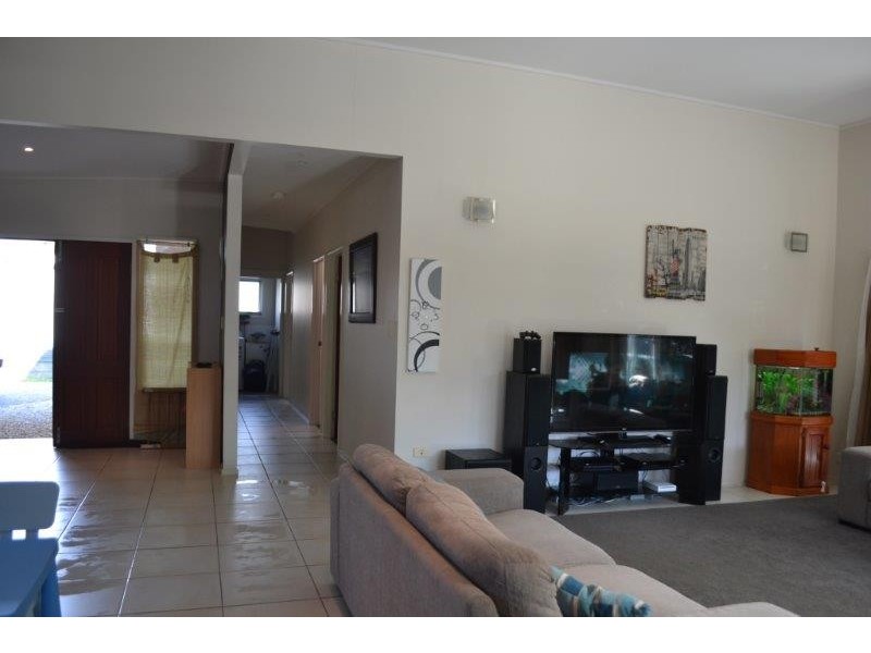 1/46 Rajah Road, Ocean Shores NSW 2483