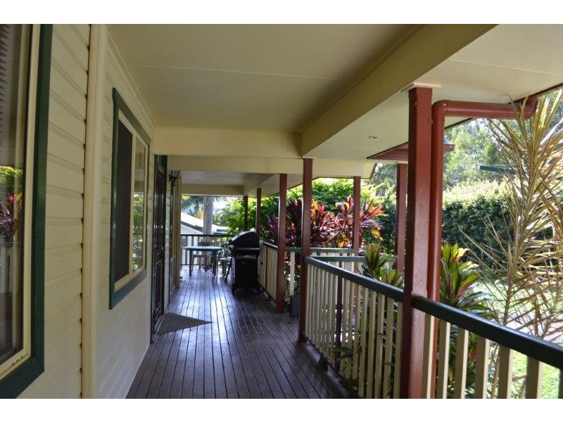 56 Yamble Drive, Ocean Shores NSW 2483