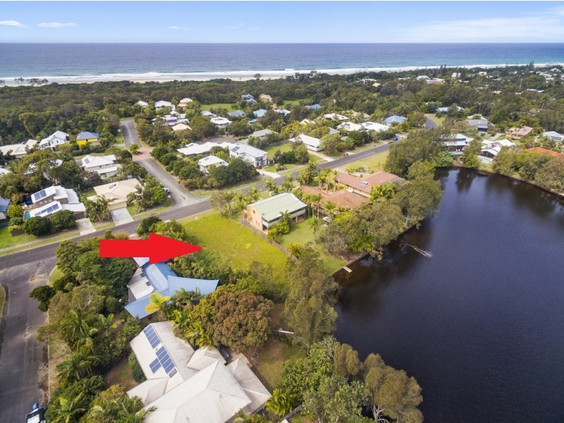 24 Rangal Road, Ocean Shores NSW 2483