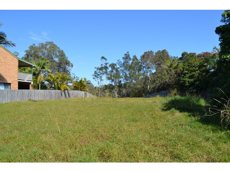 24 Rangal Road, Ocean Shores NSW 2483