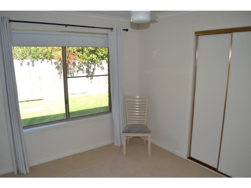 7 Tindara Avenue, Ocean Shores NSW 2483