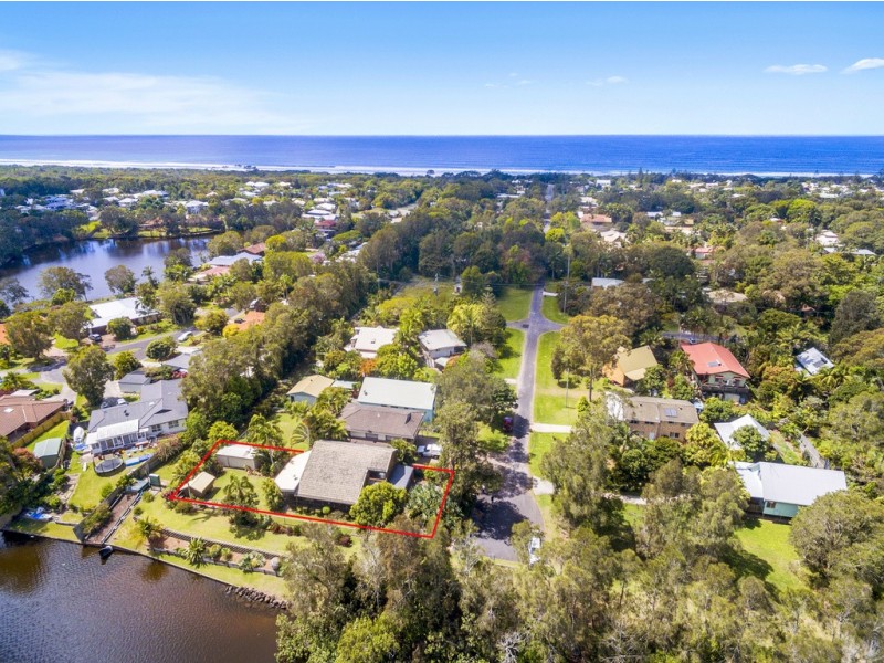 37 Gloria Street, South Golden Beach NSW 2483