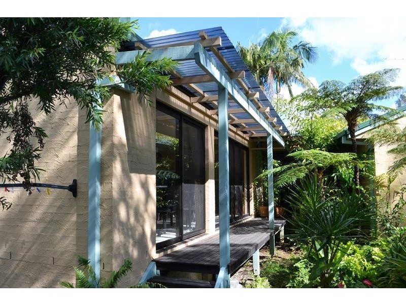 94A Balemo Drive, Ocean Shores NSW 2483