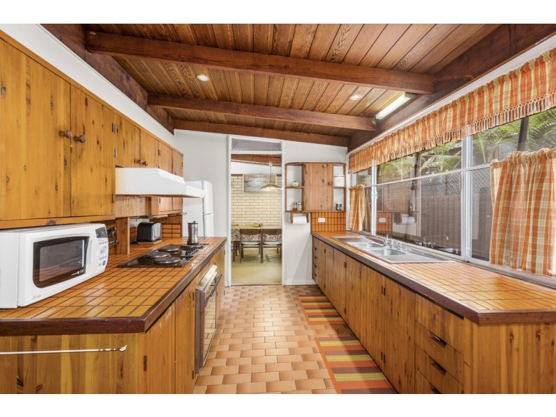 5 Gloria Street, South Golden Beach NSW 2483