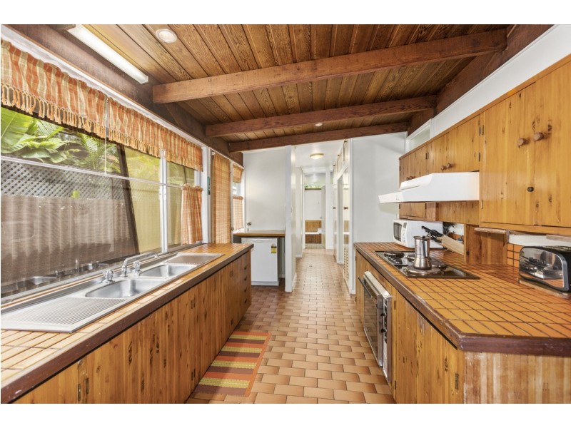 5 Gloria Street, South Golden Beach NSW 2483