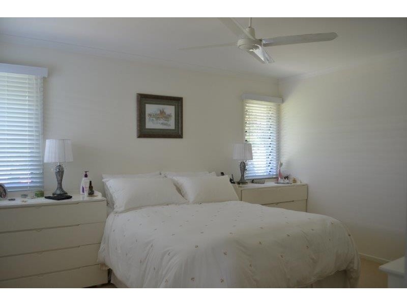 14 Strand Avenue, New Brighton NSW 2483