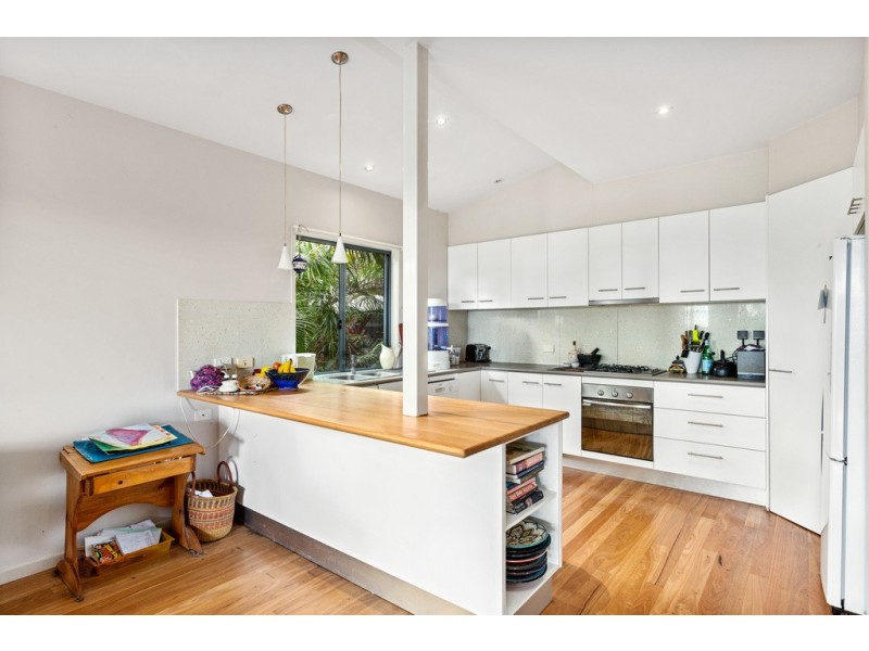 1/16 Palmer Avenue, Ocean Shores NSW 2483