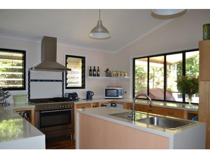 10 Phillip Street, South Golden Beach NSW 2483