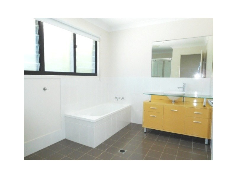 Ocean Shores NSW 2483