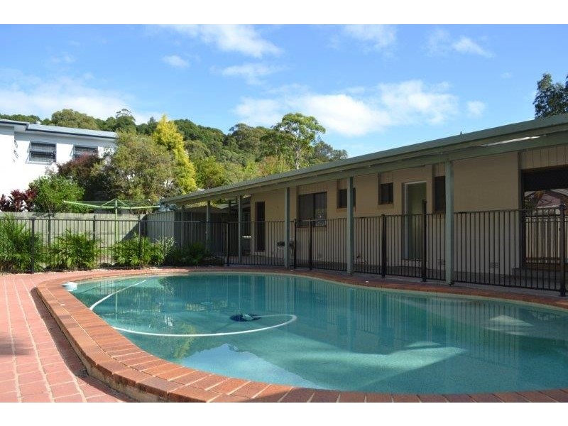 1 Binya Place, Ocean Shores NSW 2483