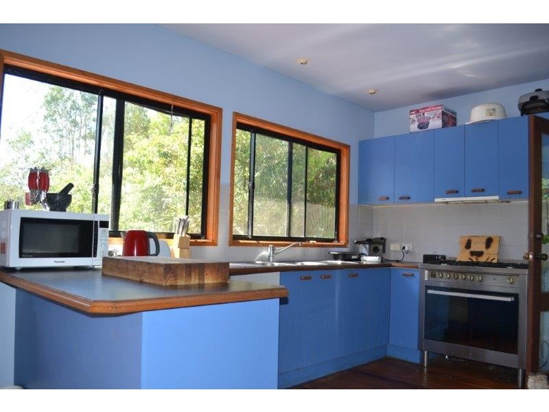 38 Hardy Avenue, Ocean Shores NSW 2483