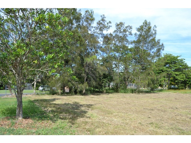 17 Kallaroo Circuit, Ocean Shores NSW 2483