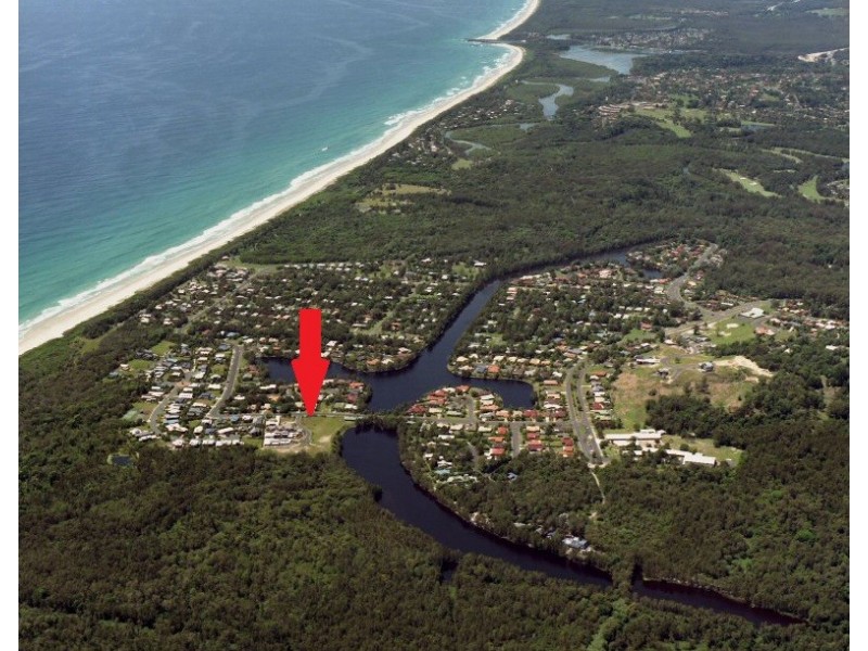 17 Kallaroo Circuit, Ocean Shores NSW 2483