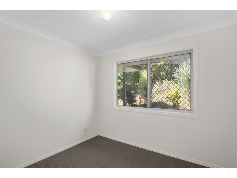 11 Bulgoon Crescent, Ocean Shores NSW 2483