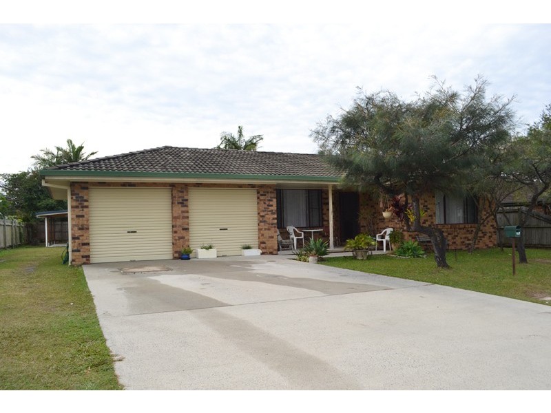 169 Shara Boulevard, Ocean Shores NSW 2483