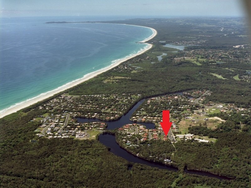 169 Shara Boulevard, Ocean Shores NSW 2483