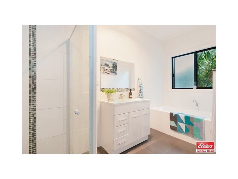 18 Ridgeview Crescent, Lennox Head NSW 2478