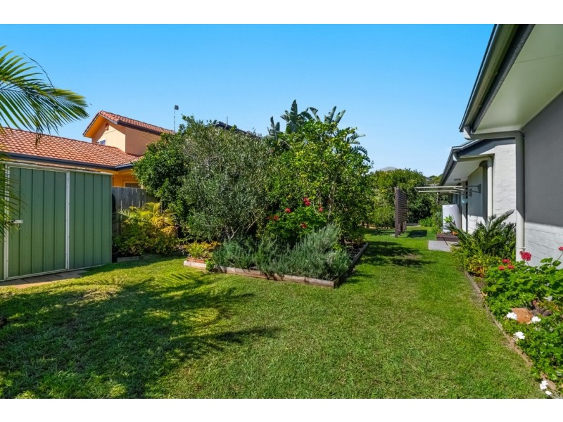 61 Hutley Drive, Lennox Head NSW 2478