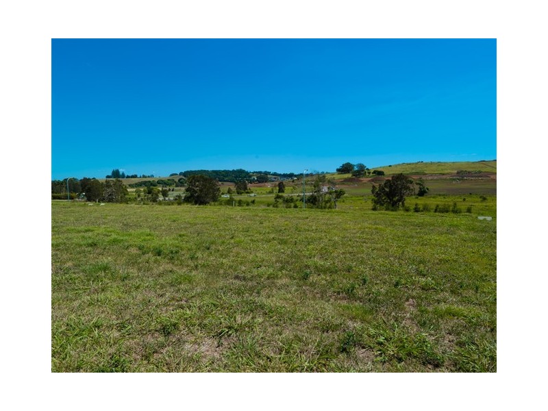 18 Lakeside Way, Lennox Head NSW 2478