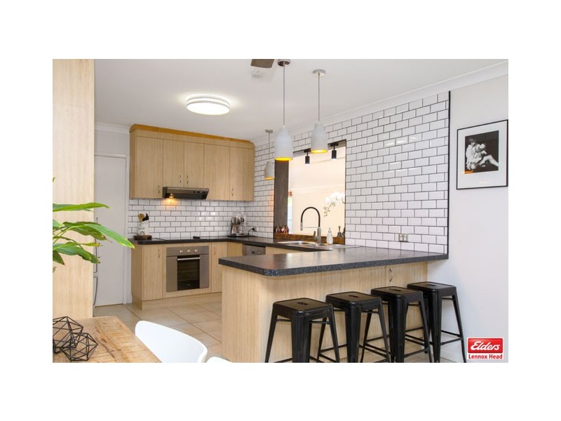 1/4 Aurora Place, Lennox Head NSW 2478