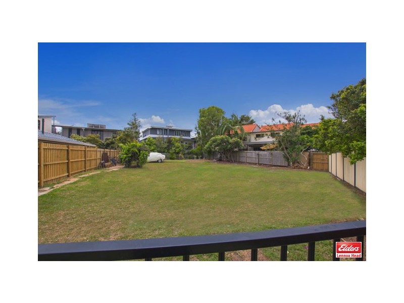 2/4 Aurora Place, Lennox Head NSW 2478