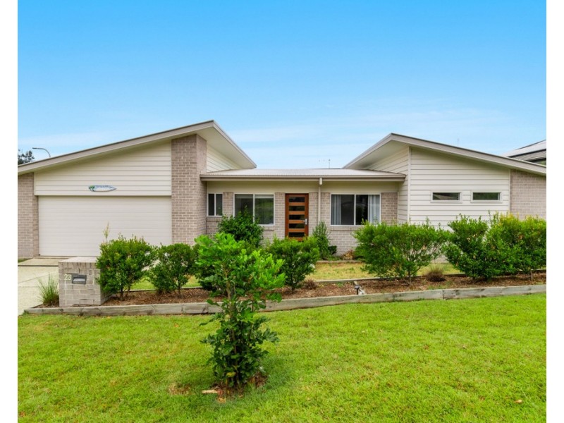 23 Lakeside Way, Lennox Head NSW 2478