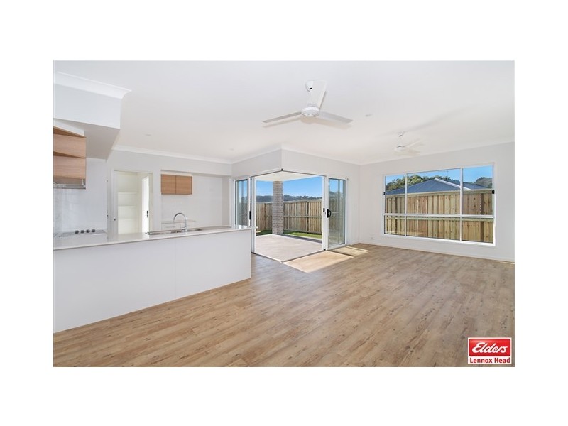 35 Lakeside Way, Lennox Head NSW 2478