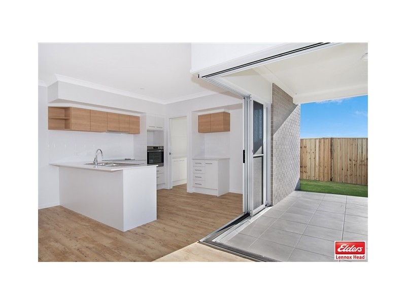 35 Lakeside Way, Lennox Head NSW 2478