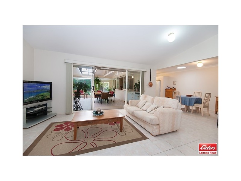 5 MONTWOOD DRIVE, Lennox Head NSW 2478