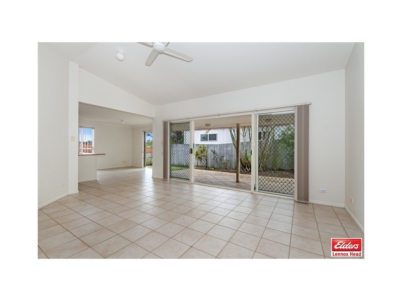 2/2 Silkwood Road, Lennox Head NSW 2478