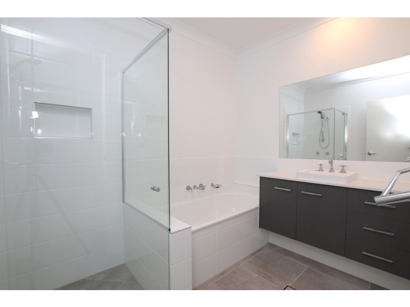 1/1 Sailfish Avenue, Lennox Head NSW 2478