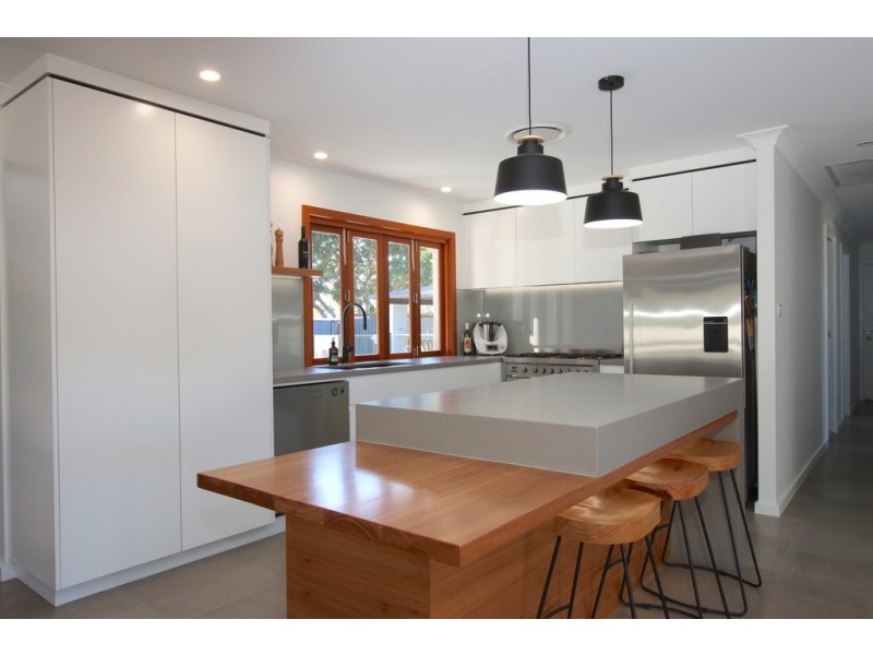 48 LAKEVIEW CIRCUIT, East Ballina NSW 2478