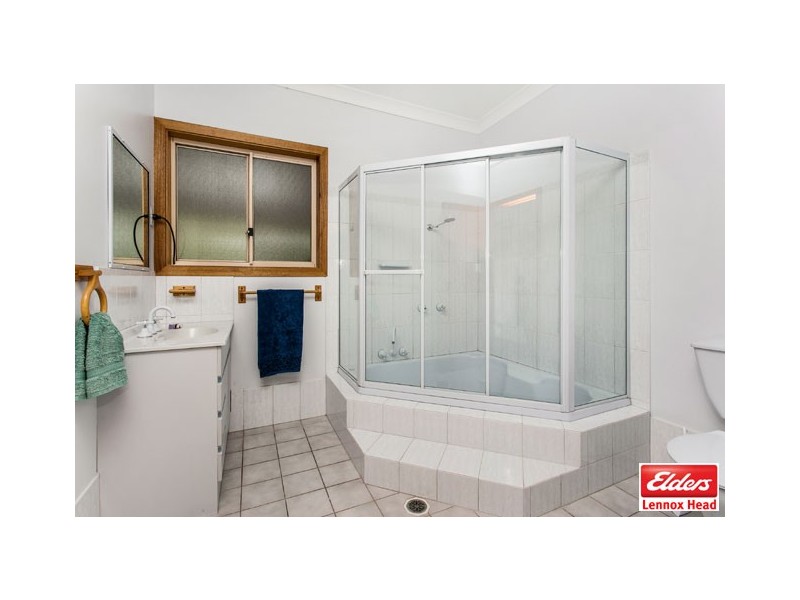 42 TOBIN CLOSE, Lennox Head NSW 2478