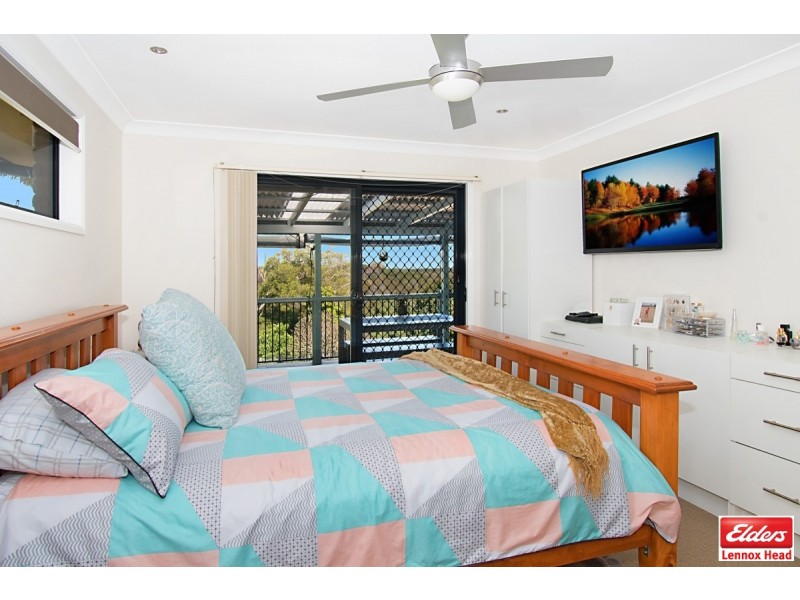 4 Clement Place, Lennox Head NSW 2478