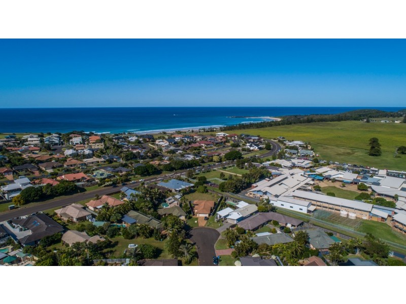 8 Susan Place, Skennars Head NSW 2478