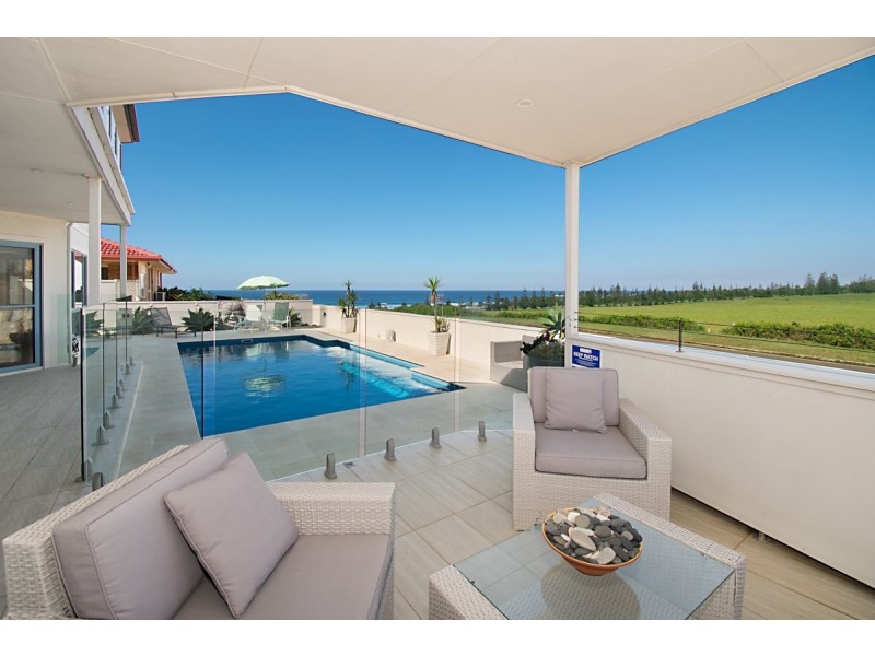 5 Waterford Parade, Skennars Head NSW 2478