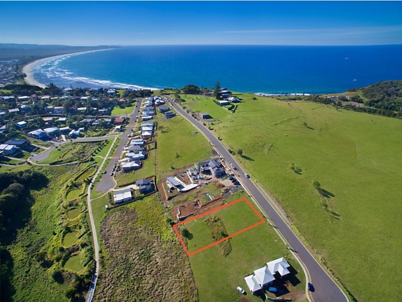 61 Blue Seas Parade, Lennox Head NSW 2478