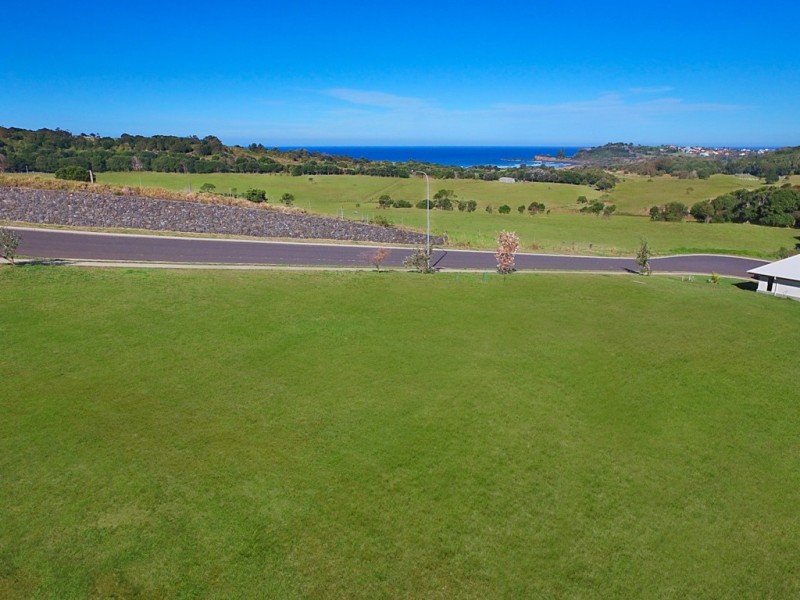 61 Blue Seas Parade, Lennox Head NSW 2478