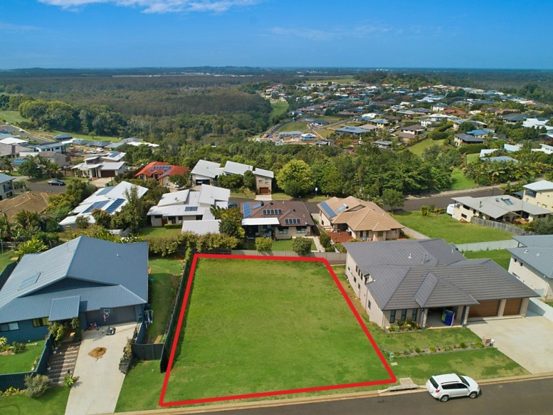 14 Bannockburn Court, Cumbalum NSW 2478