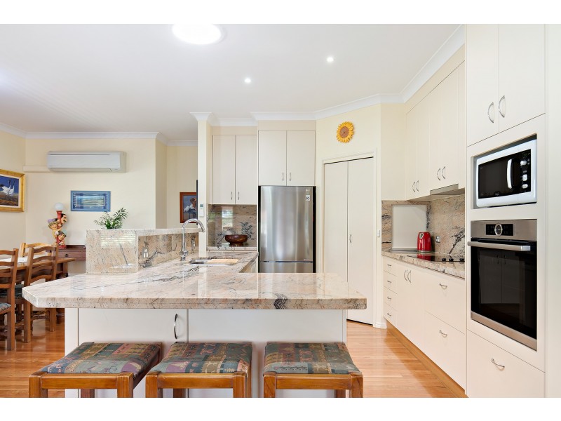 9 Hilltop Place, Lennox Head NSW 2478