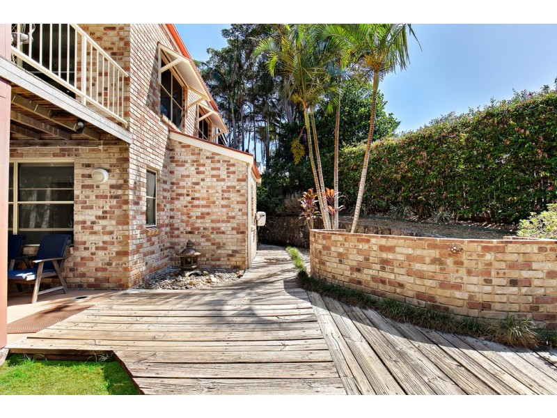 9 Hilltop Place, Lennox Head NSW 2478