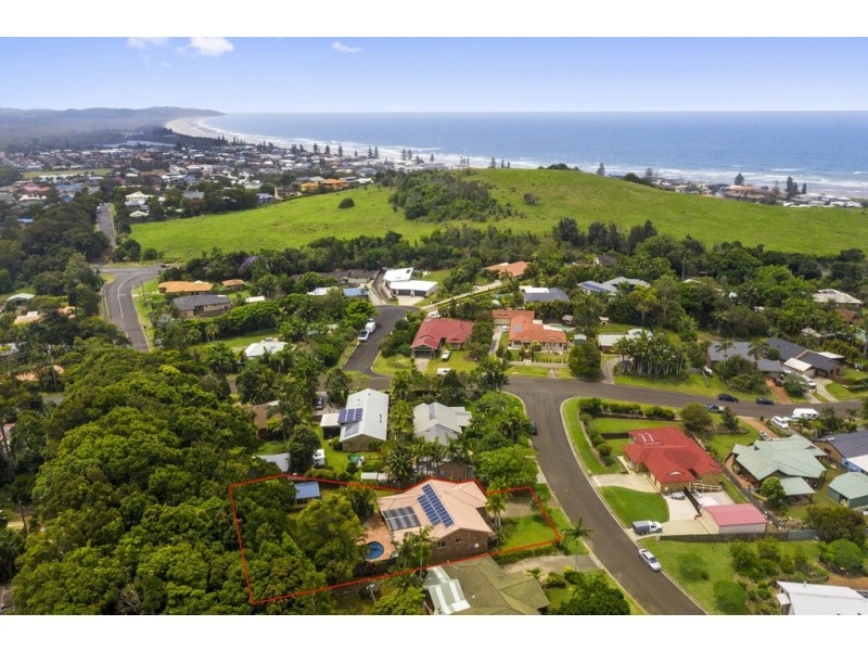 4 Bombora Place, Lennox Head NSW 2478