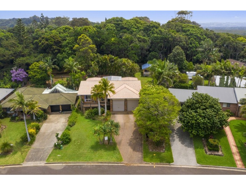 4 Bombora Place, Lennox Head NSW 2478