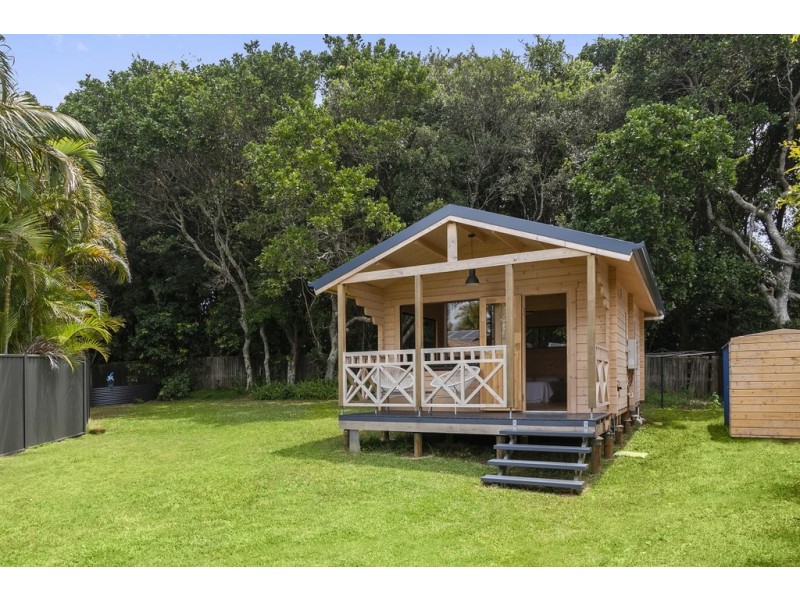 4 Bombora Place, Lennox Head NSW 2478