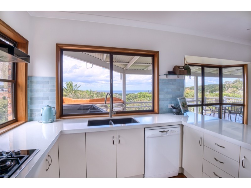 16 Amber Drive, Lennox Head NSW 2478