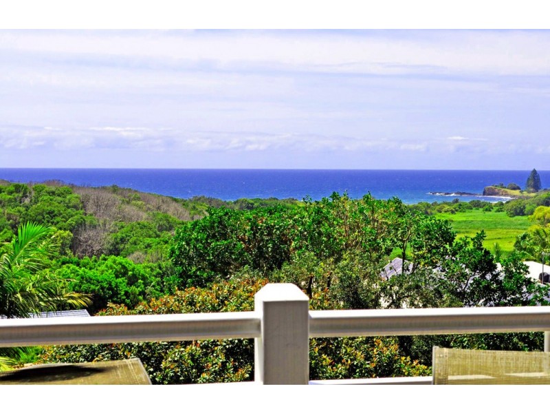 16 Amber Drive, Lennox Head NSW 2478